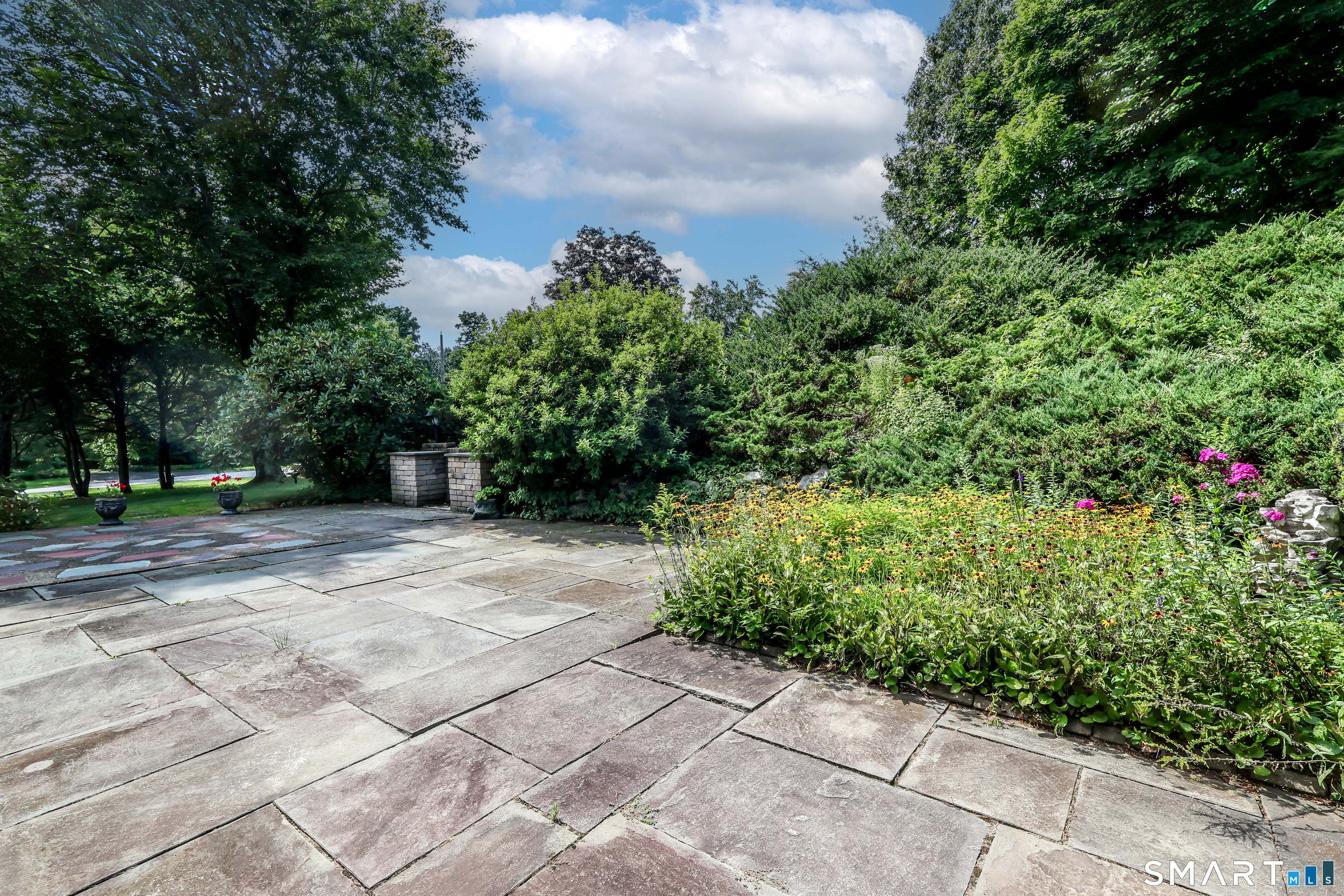 2 White Pine Drive Brookfield CT 06804