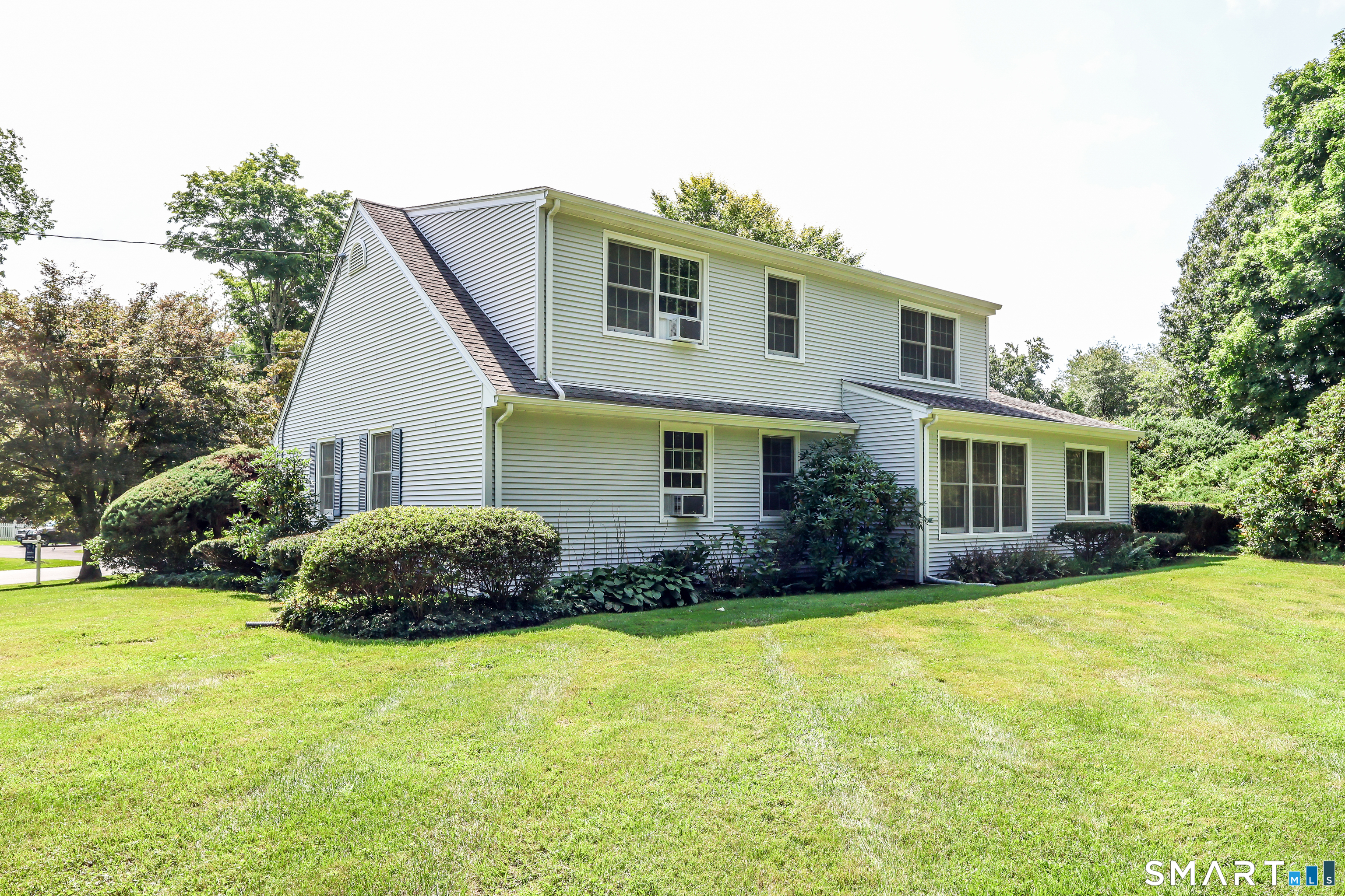 2 White Pine Drive Brookfield CT 06804