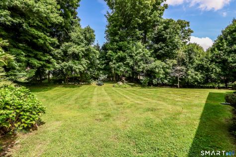 2 White Pine Drive Brookfield CT 06804