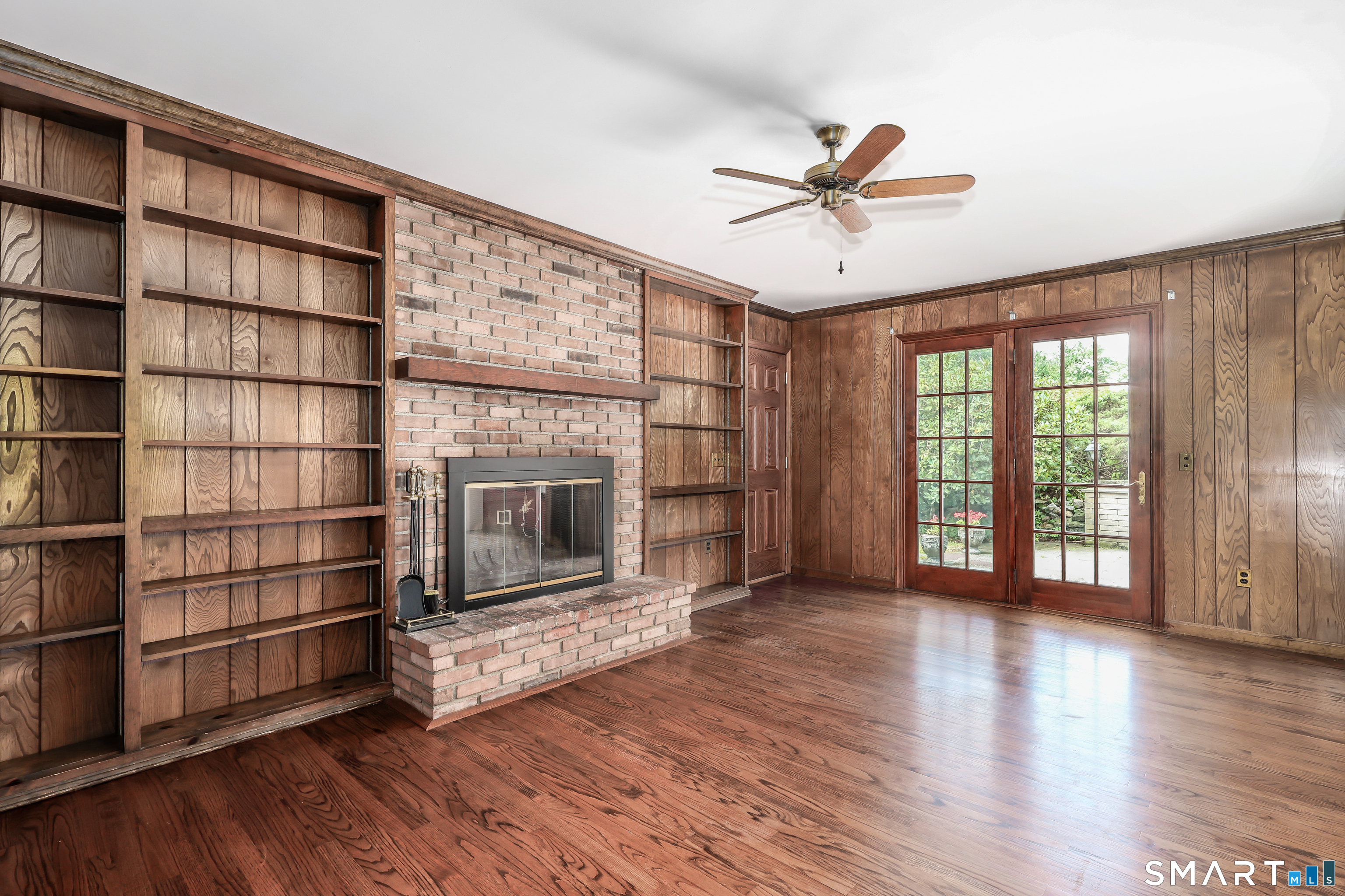 2 White Pine Drive Brookfield CT 06804