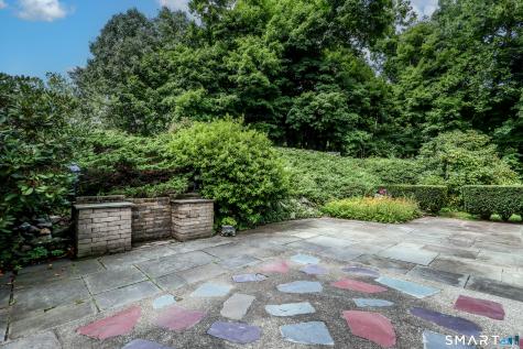 2 White Pine Drive Brookfield CT 06804