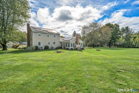 385 Sir Walter Drive Cheshire CT 06410