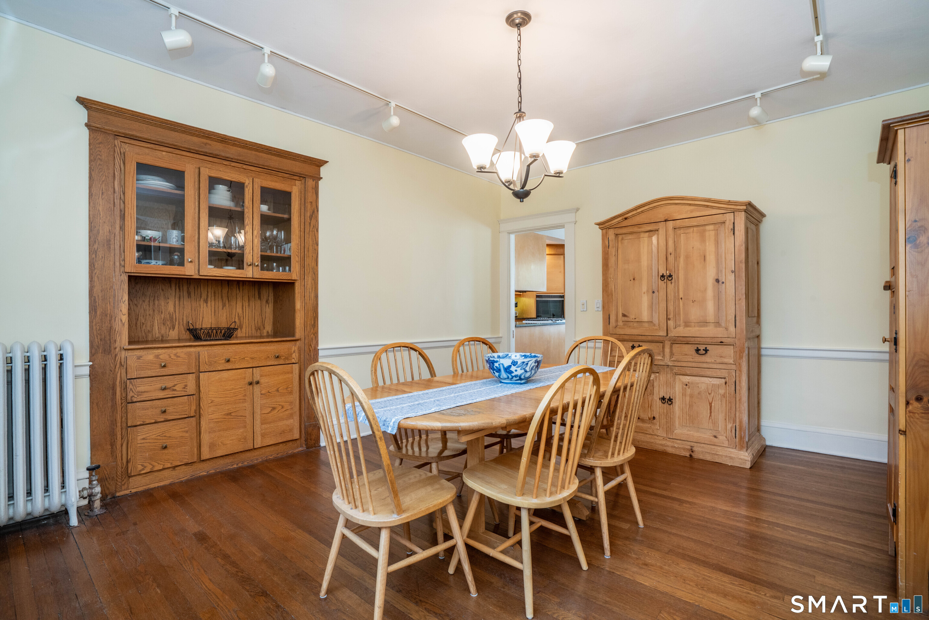 21 Vanderbilt Road West Hartford CT 06119