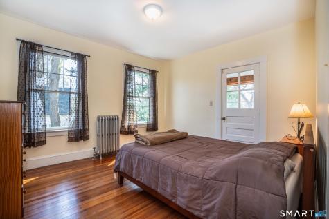 21 Vanderbilt Road West Hartford CT 06119