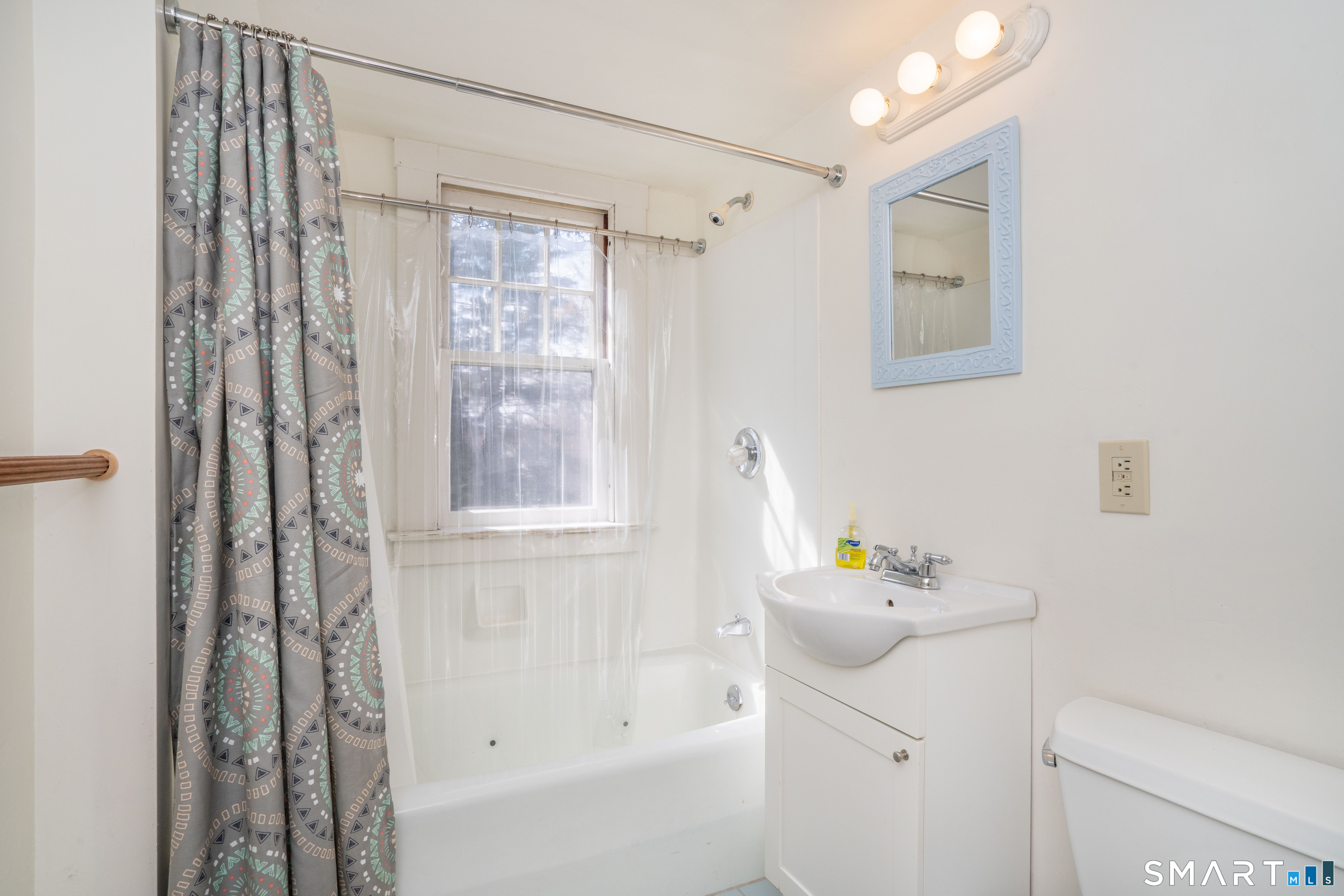 21 Vanderbilt Road West Hartford CT 06119