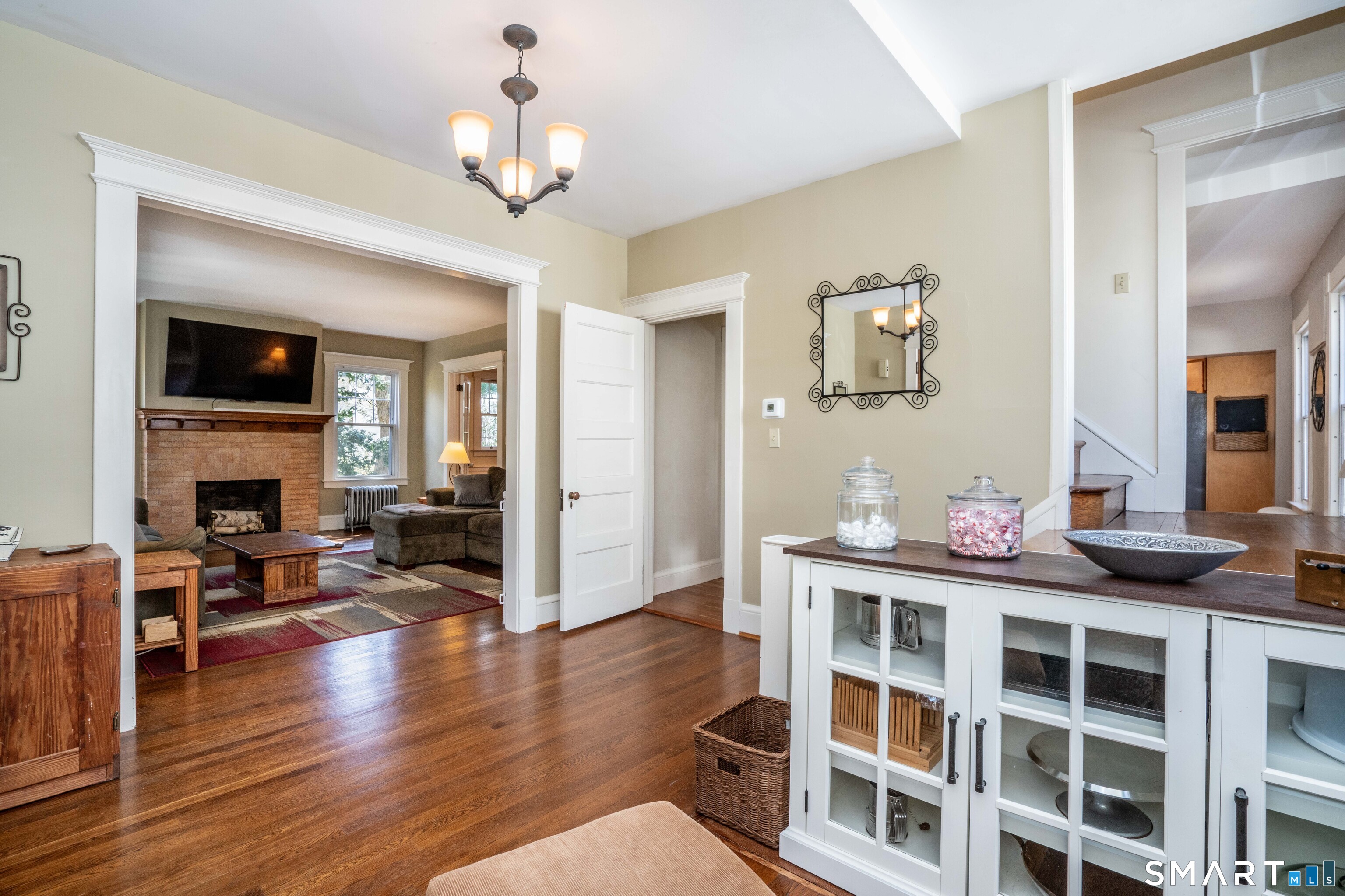 21 Vanderbilt Road West Hartford CT 06119