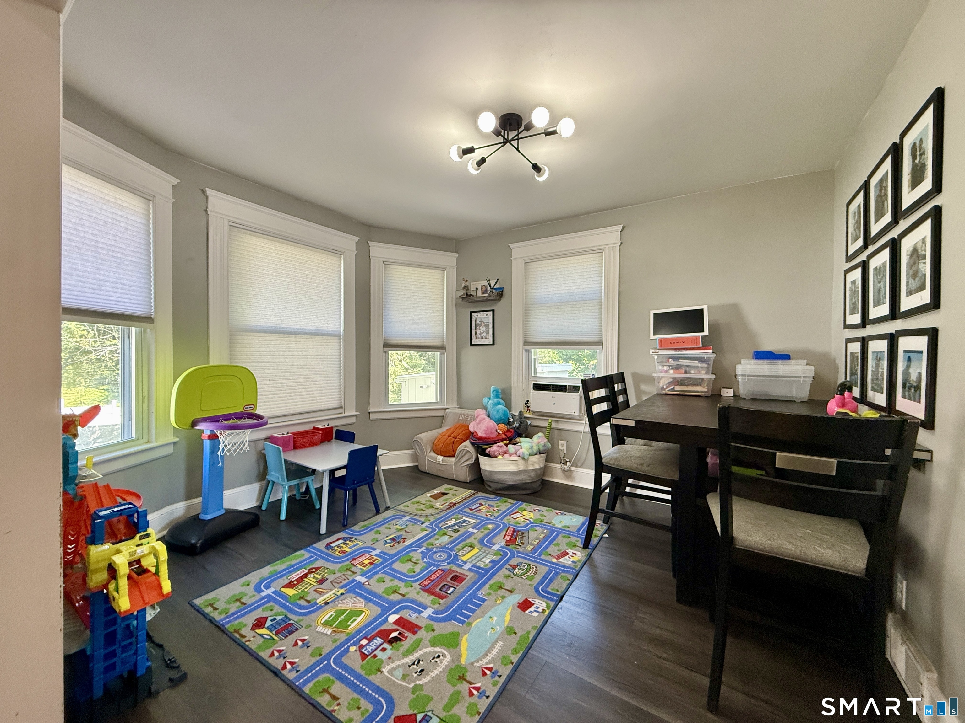 802 Bunker Hill Avenue Waterbury CT 06708