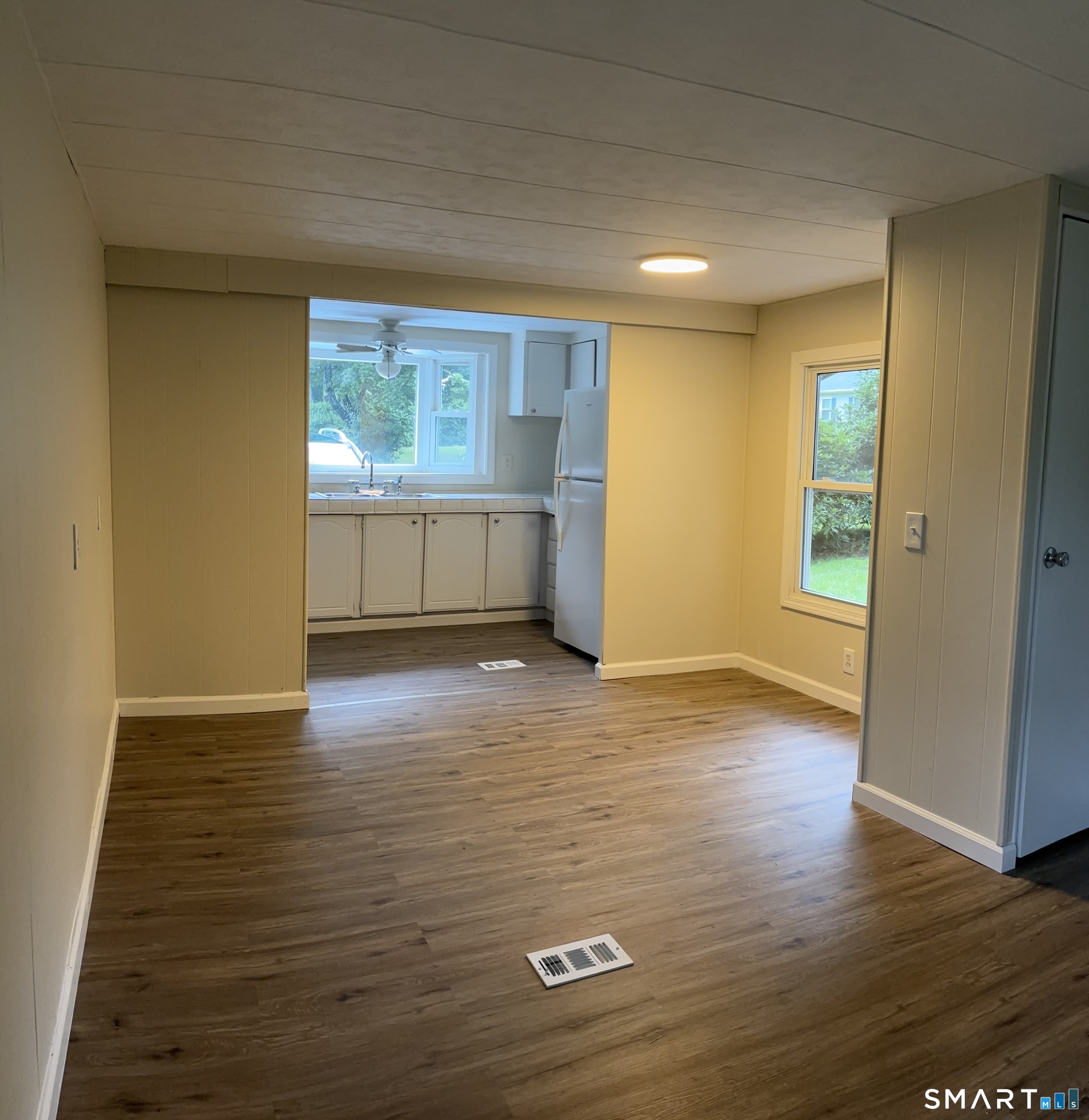 33 Whitewood Road Killingworth CT 06419