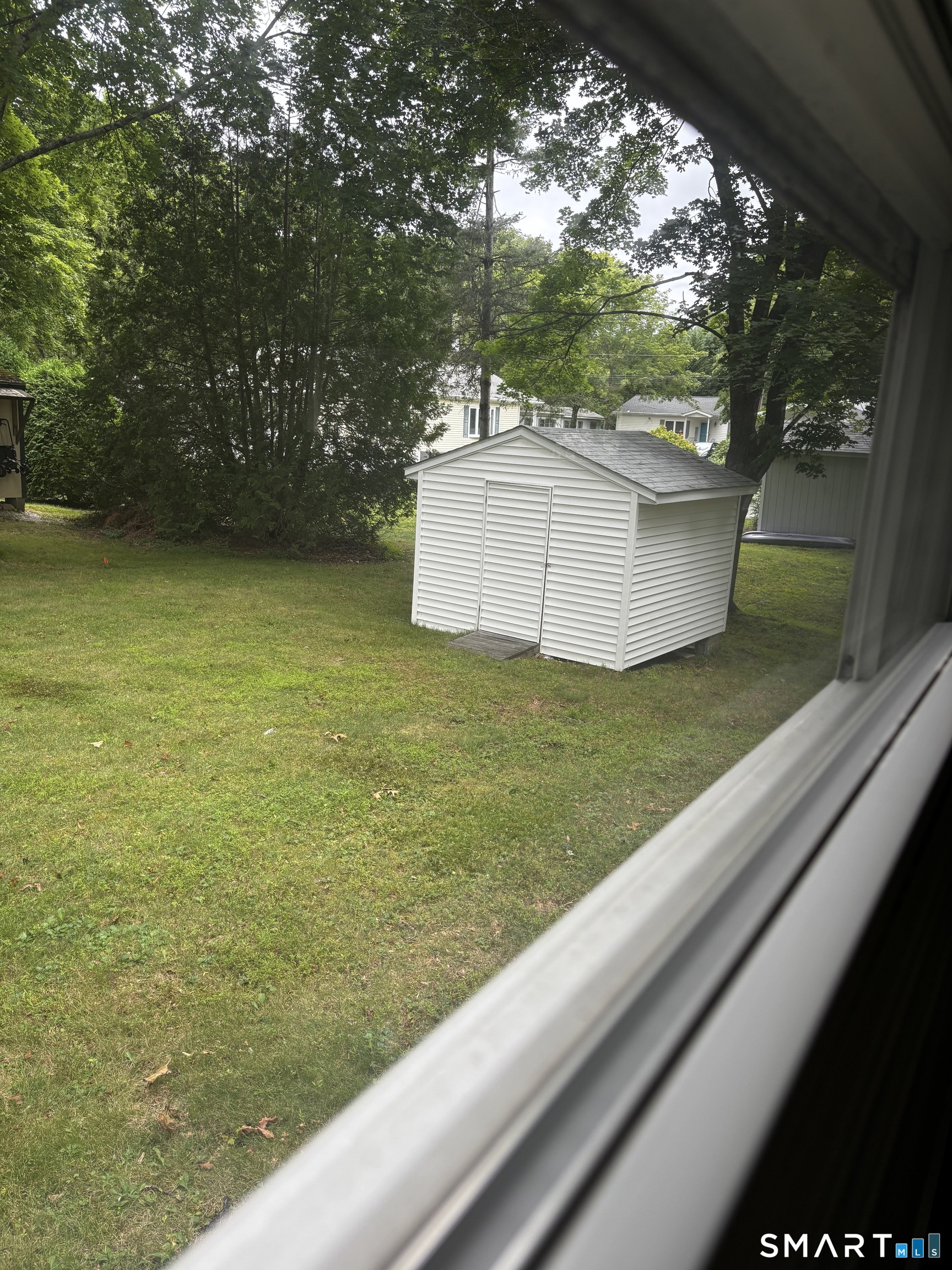 33 Whitewood Road Killingworth CT 06419