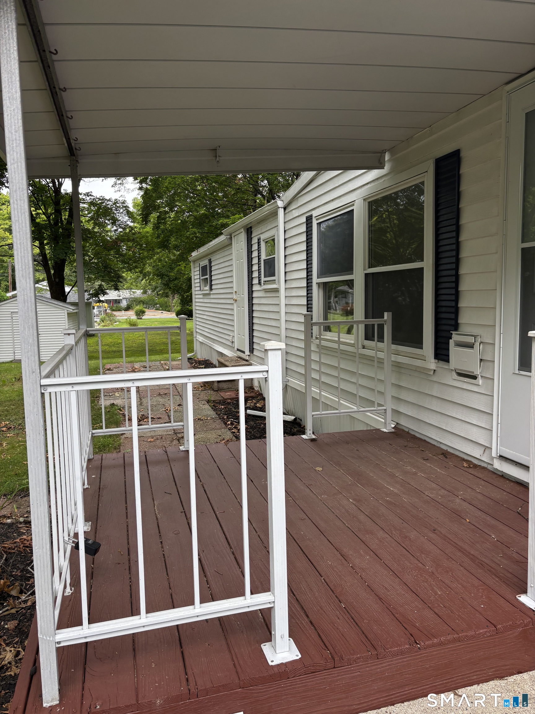 33 Whitewood Road Killingworth CT 06419