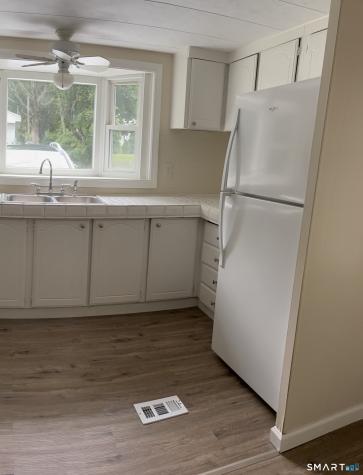 33 Whitewood Road Killingworth CT 06419