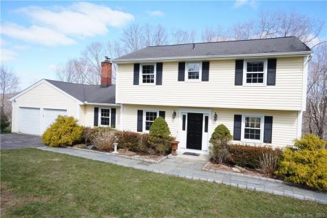 9 Juniper Lane Brookfield CT 06804