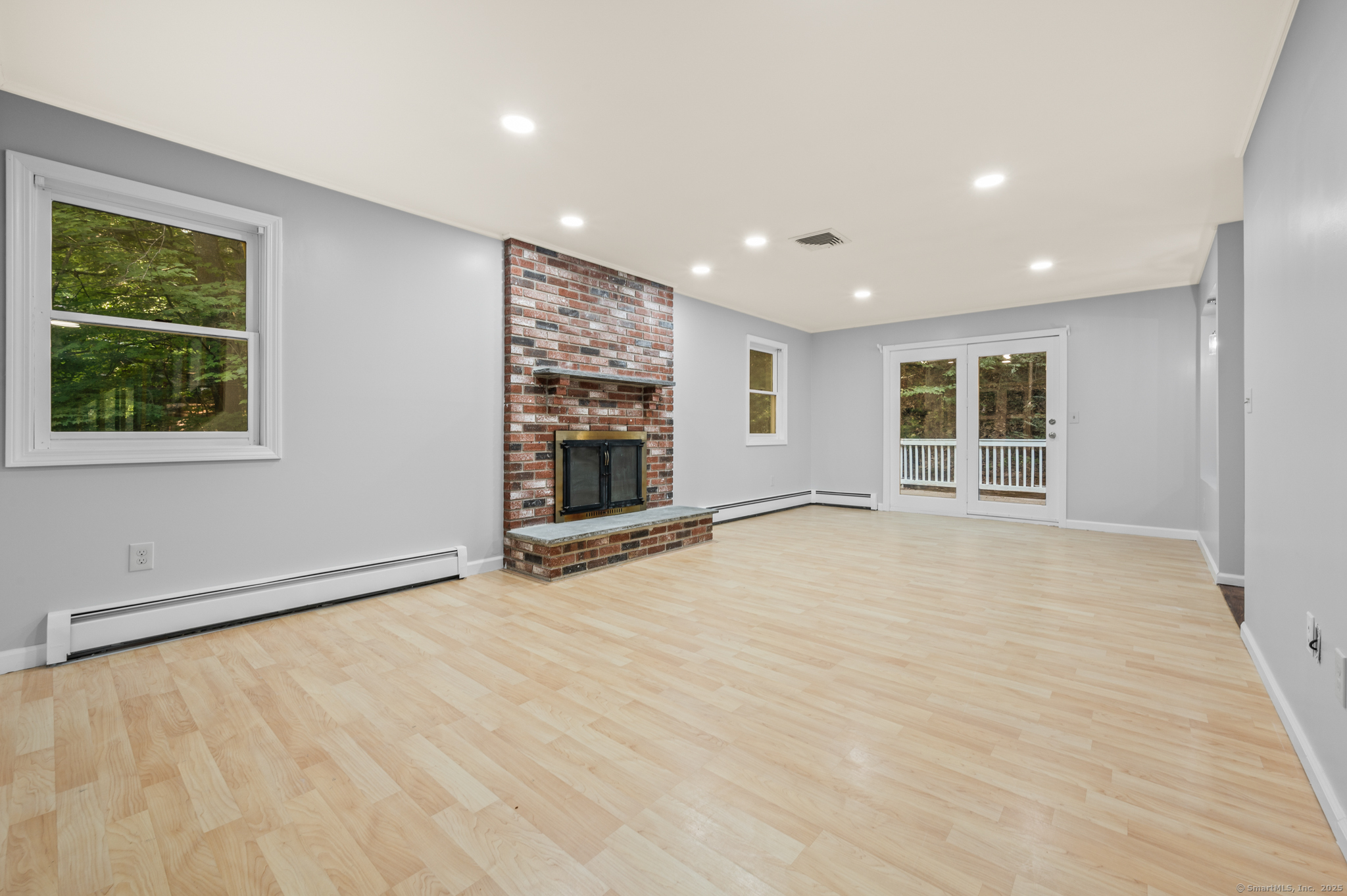 7 Woodmont Road Avon CT 06001