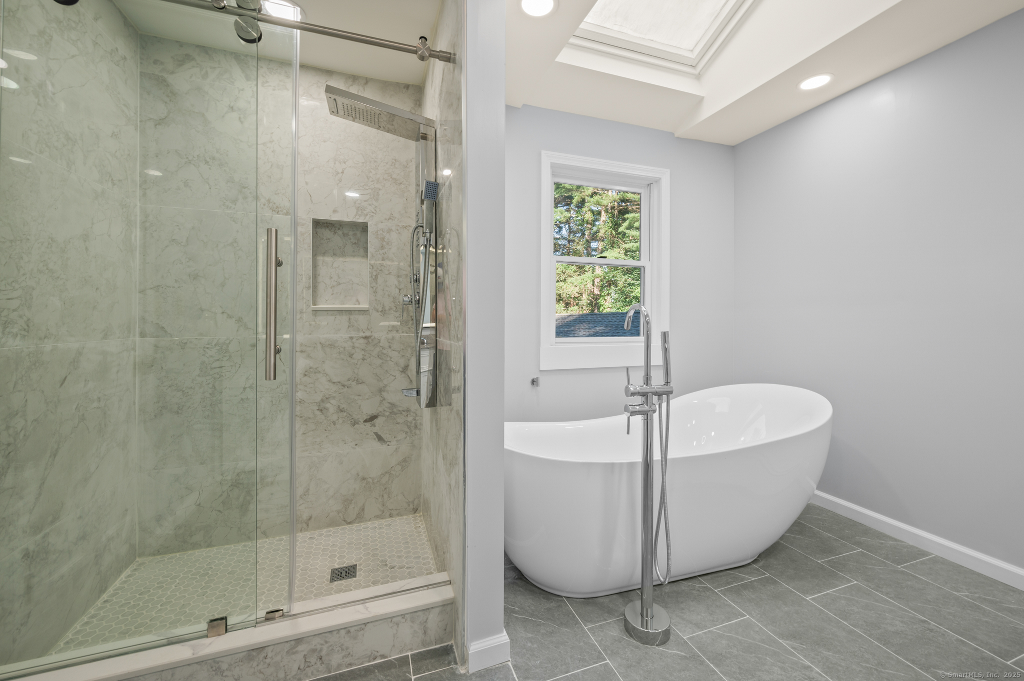 7 Woodmont Road Avon CT 06001