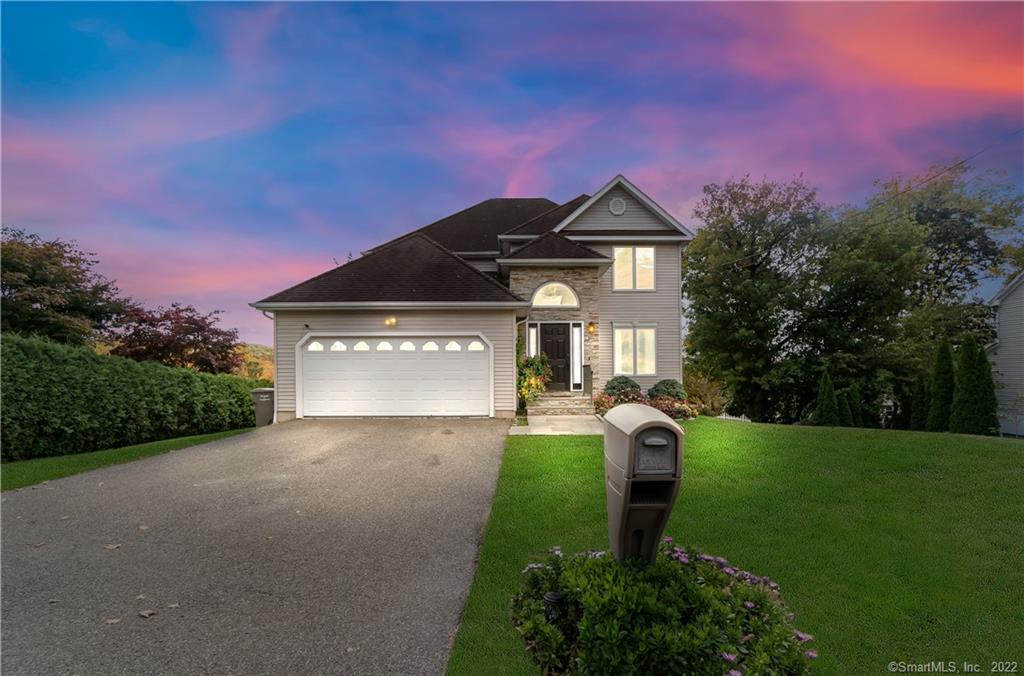 31 Lincoln Street Naugatuck CT 06770