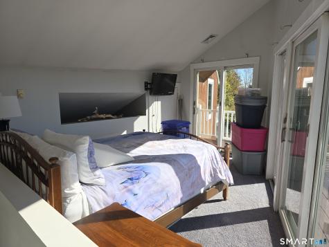 544 Greenhaven Road Stonington CT 06379