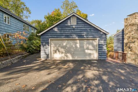 3 The Crest Way Danbury CT 06811