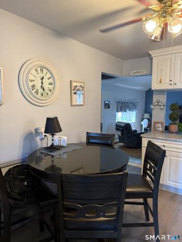 17 Woodhill Lane West Haven CT 06516