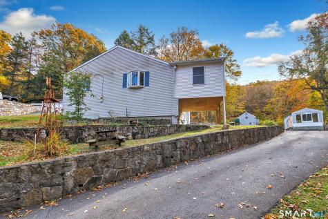 115-A Squantuck Road Seymour CT 06483