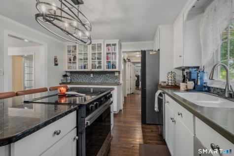 185 Lydale Place Meriden CT 06450