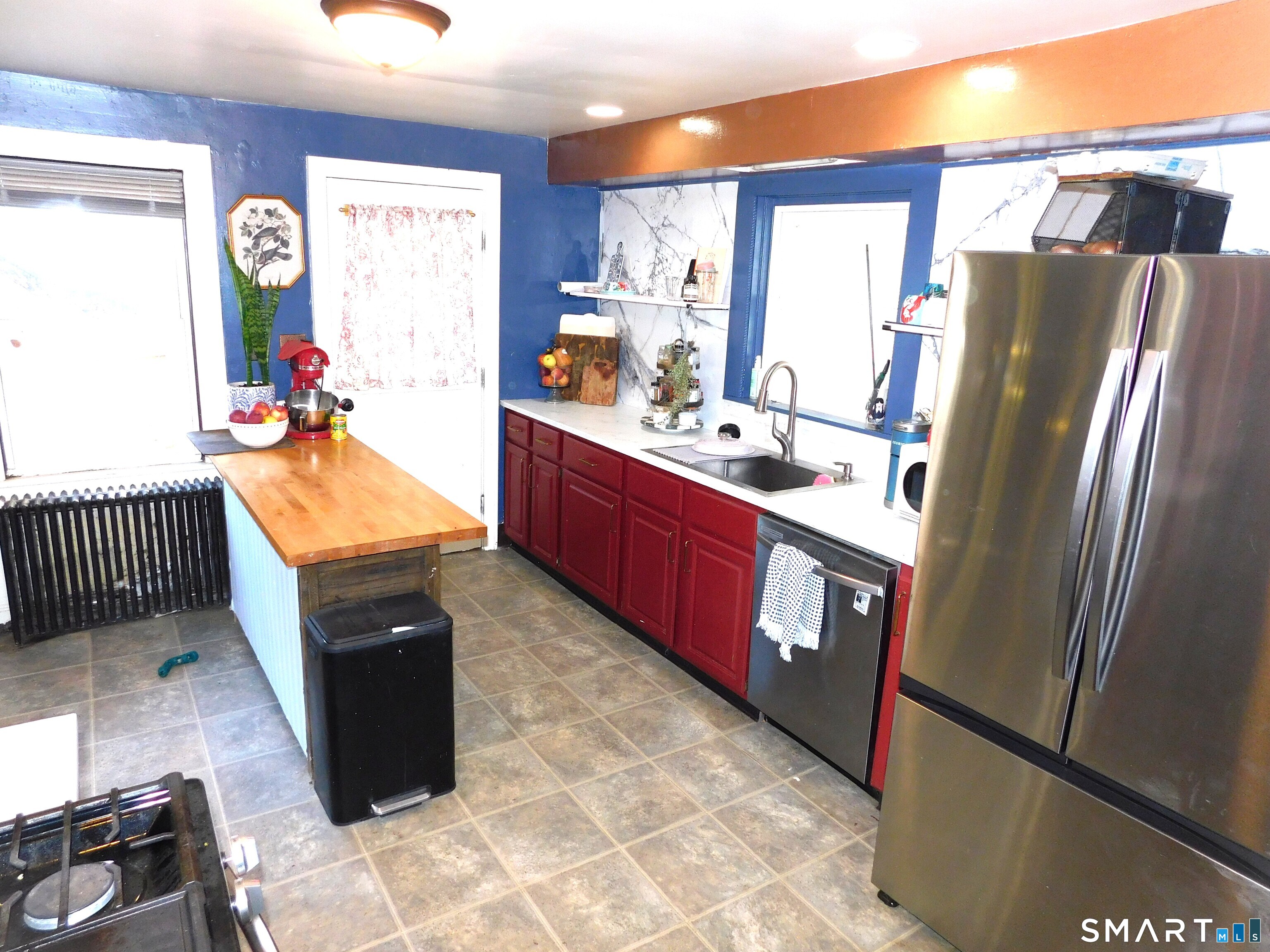 88 Homestead Avenue Naugatuck CT 06770