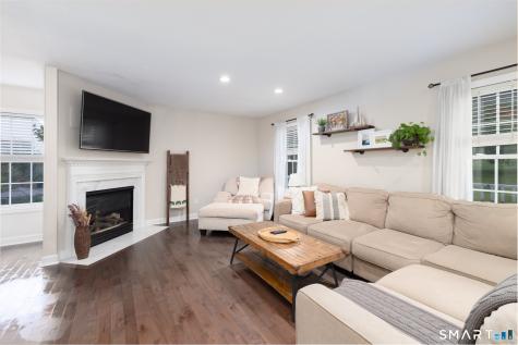 49 Russet Lane Southington CT 06489