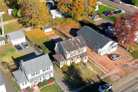 2676 Dixwell Avenue Hamden CT 06518