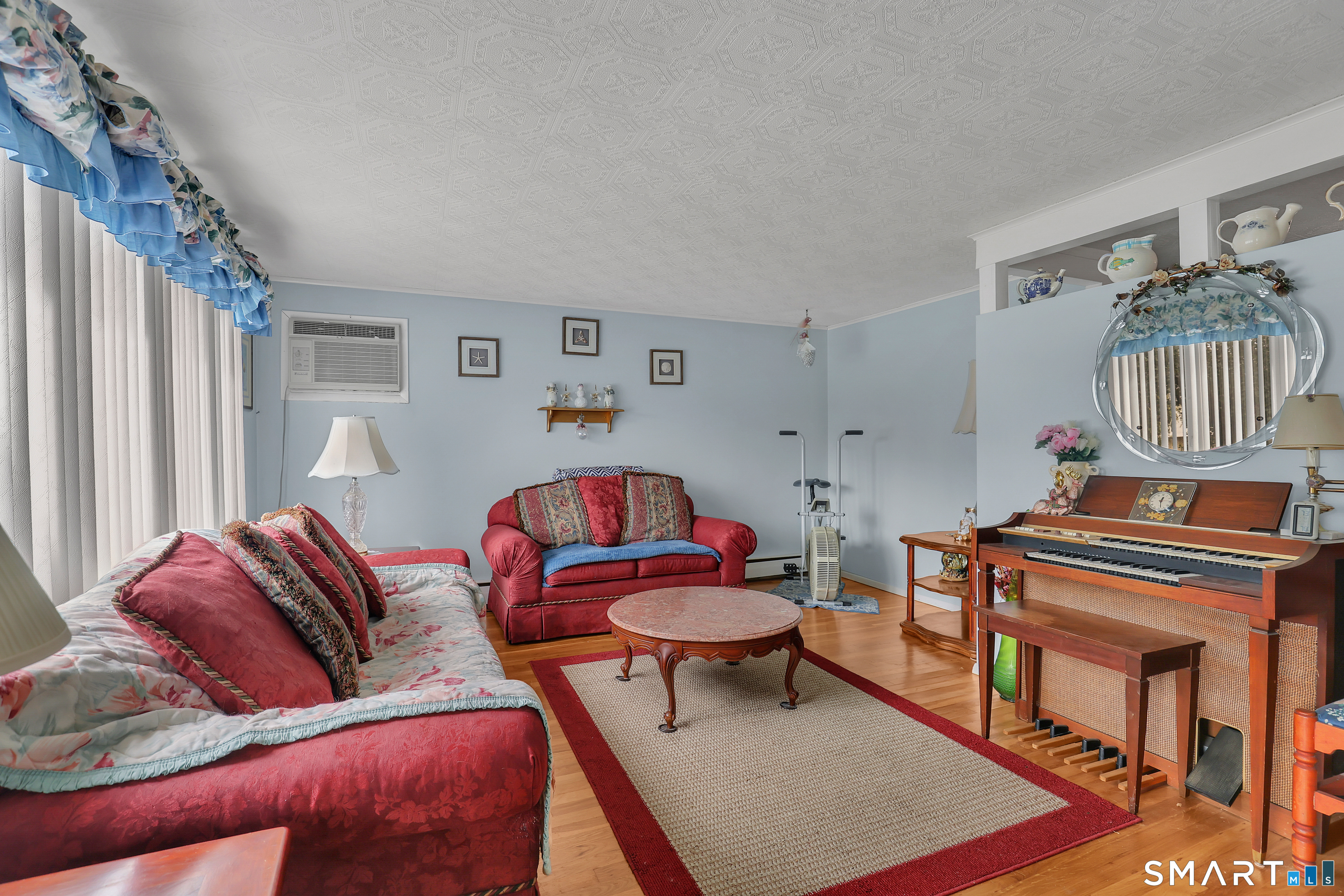 10 Hayes Road South Windsor CT 06074