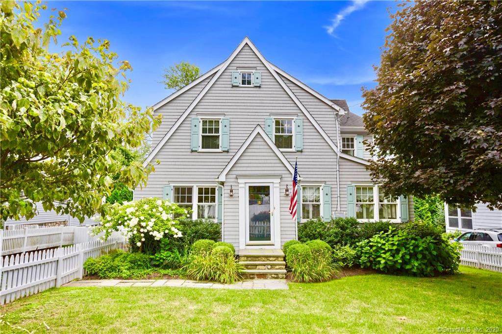 74 Middlesex Road Darien CT 06820