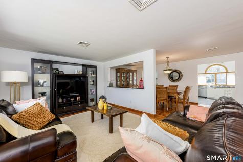 240 Shepard Avenue Hamden CT 06514