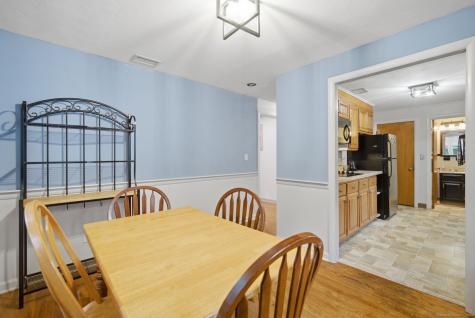 166 Lake Street Manchester CT 06042