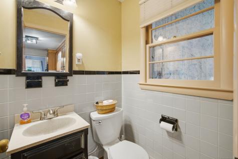 166 Lake Street Manchester CT 06042