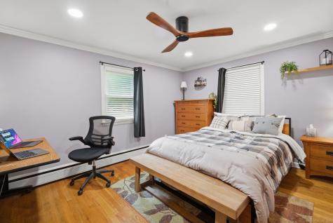 166 Lake Street Manchester CT 06042