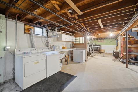 166 Lake Street Manchester CT 06042