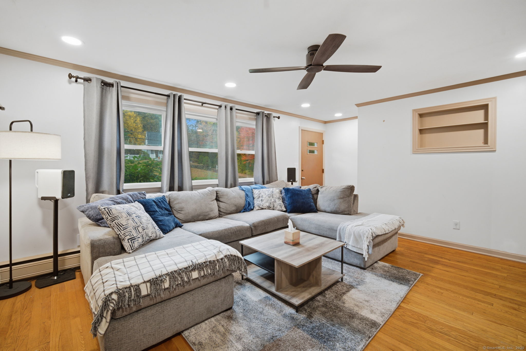 166 Lake Street Manchester CT 06042