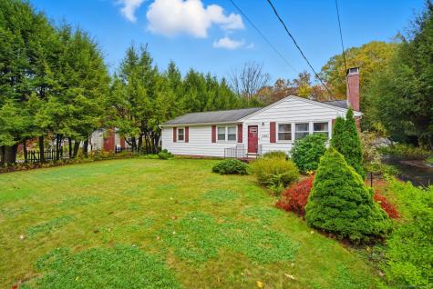 166 Lake Street Manchester CT 06042