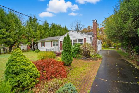 166 Lake Street Manchester CT 06042