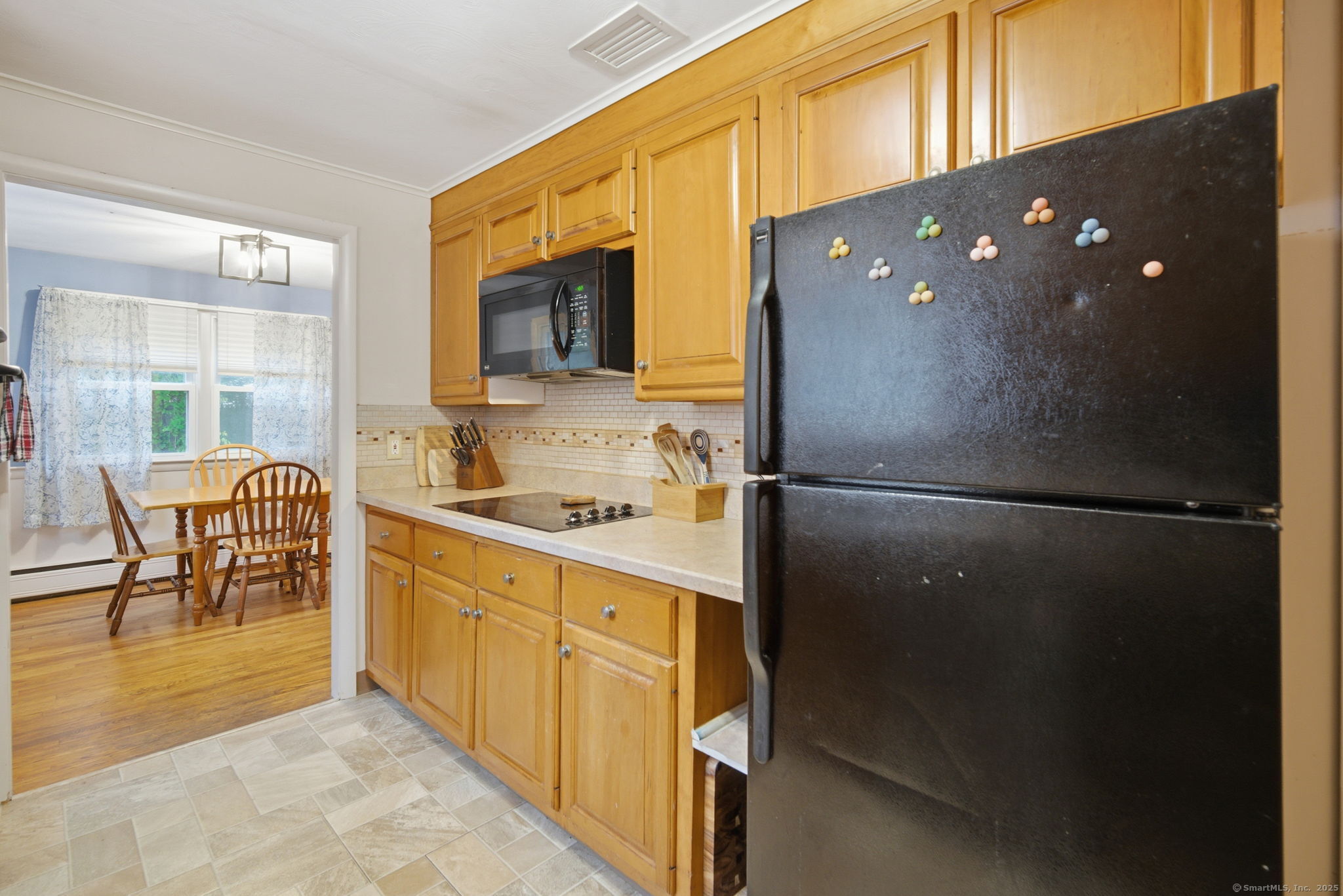 166 Lake Street Manchester CT 06042