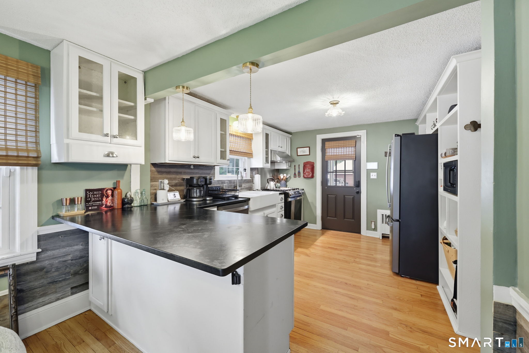 134 Oakwood Avenue West Hartford CT 06119