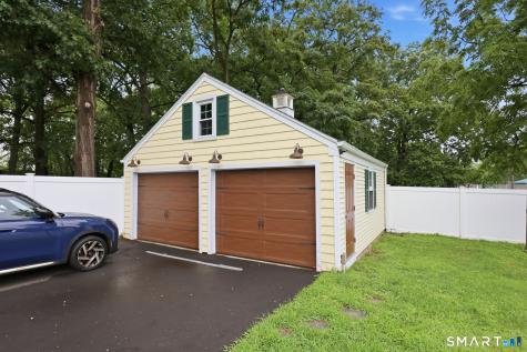134 Oakwood Avenue West Hartford CT 06119