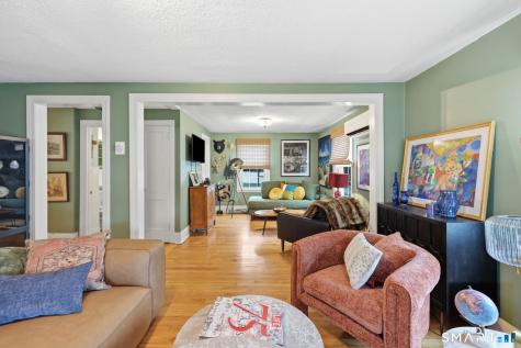 134 Oakwood Avenue West Hartford CT 06119