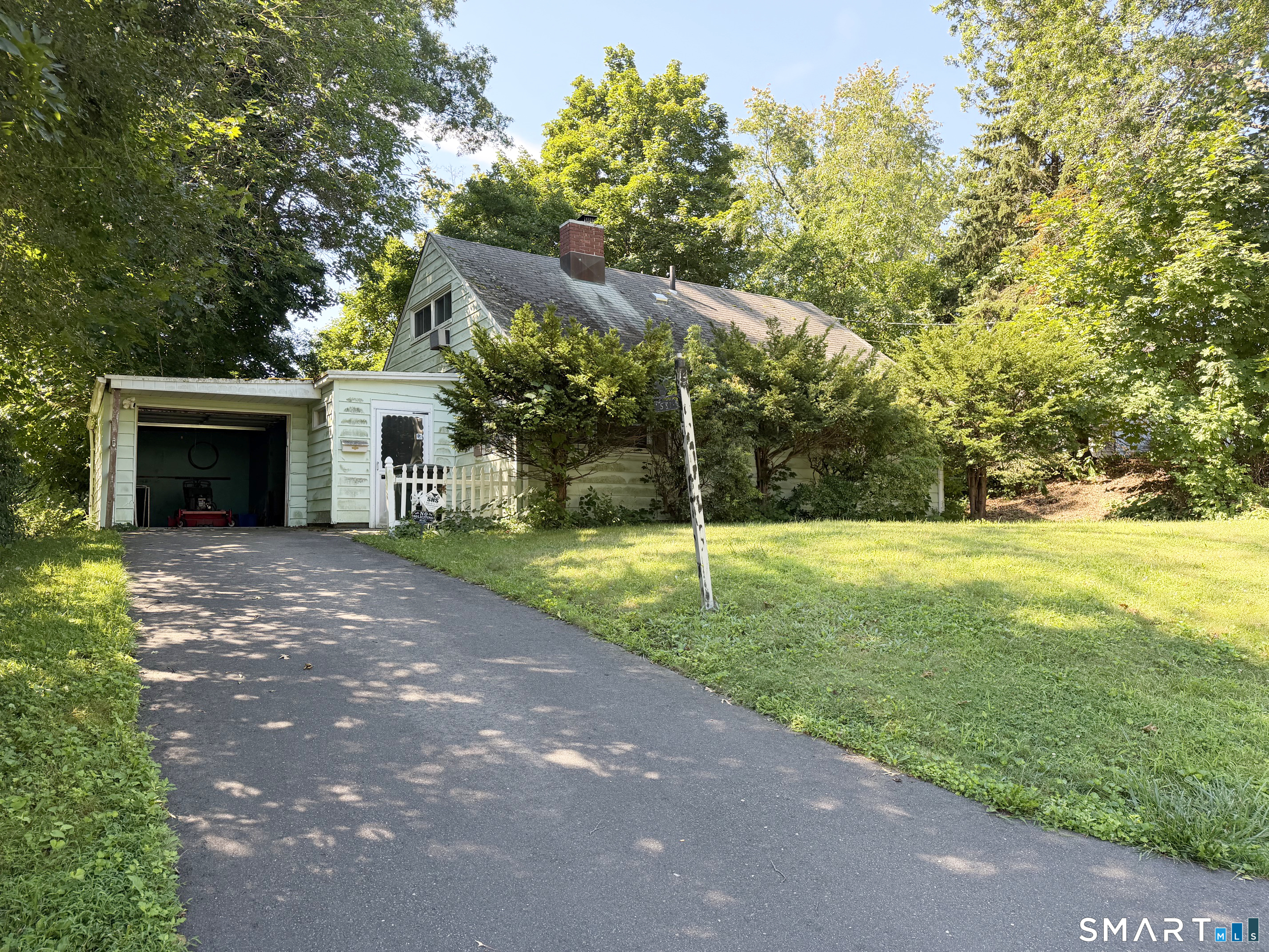 581 Palmetto Road Bridgeport CT 06606