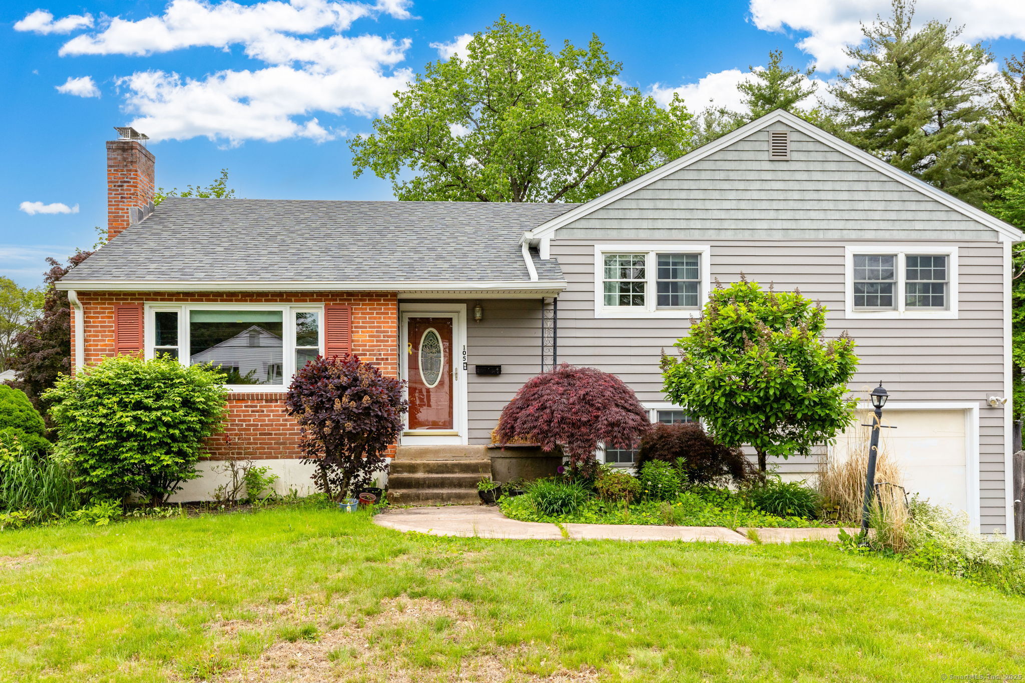 105 Hilldale Road West Hartford CT 06117