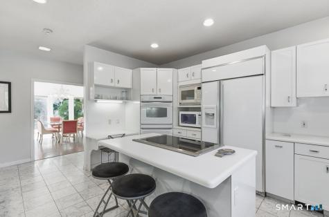30 Grouse Lane Woodbridge CT 06525