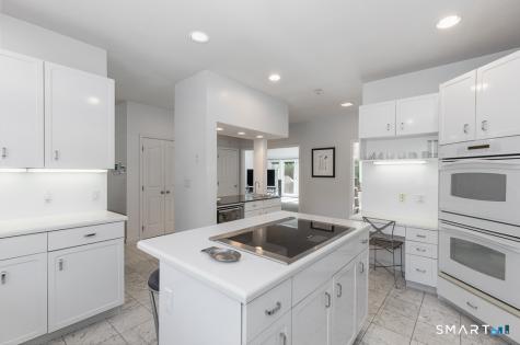 30 Grouse Lane Woodbridge CT 06525