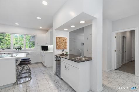 30 Grouse Lane Woodbridge CT 06525