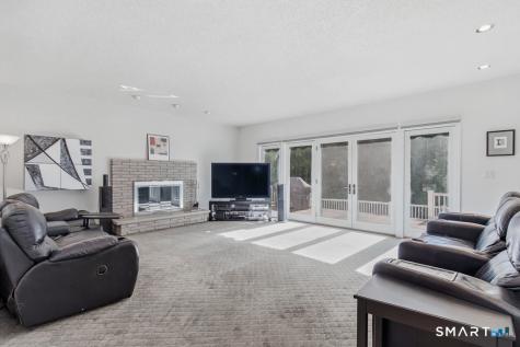 30 Grouse Lane Woodbridge CT 06525