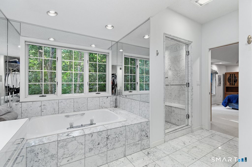 30 Grouse Lane Woodbridge CT 06525