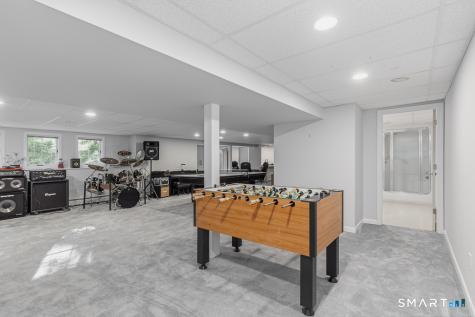 30 Grouse Lane Woodbridge CT 06525