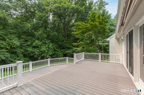 30 Grouse Lane Woodbridge CT 06525